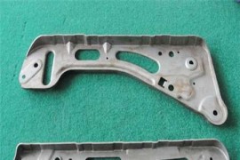 冲压加工过程中发生废料上跳有哪些原因？