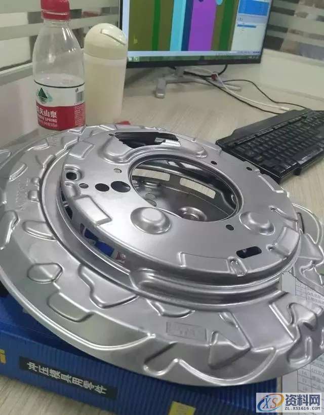 冲压模具设计影响量产结构问题:断螺丝、拉伸破裂、不脱料的解决方案 ...,拉伸,模具设计,冲压,螺丝,第3张 冲压模具设计影响量产结构问题:断螺丝、拉伸破裂、不脱料的解决方案 ...,汽车冲压模具设计团队,拉伸,模具设计,冲压,螺丝,第3张