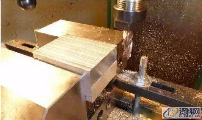 数控铣加工比普铣的优势,大多数人选择数控铣的原因,加工,零件,精雕,模具设计,第1张 数控铣加工比普铣的优势,大多数人选择数控铣的原因,加工,零件,精雕,模具设计,第1张