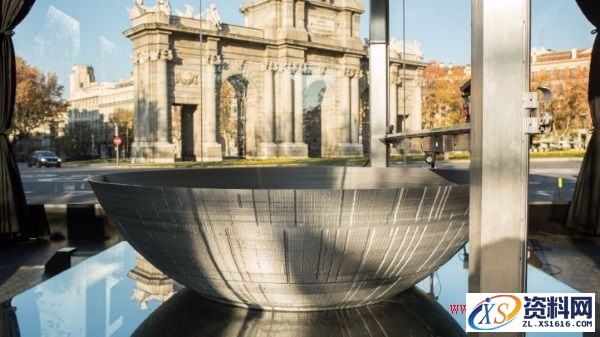 庞大的3D打印产品“死星”现身于马德里市中心,打印,第3张 庞大的3D打印产品“死星”现身于马德里市中心,巨大3D打印“死星”现身马德里市中心,打印,第3张