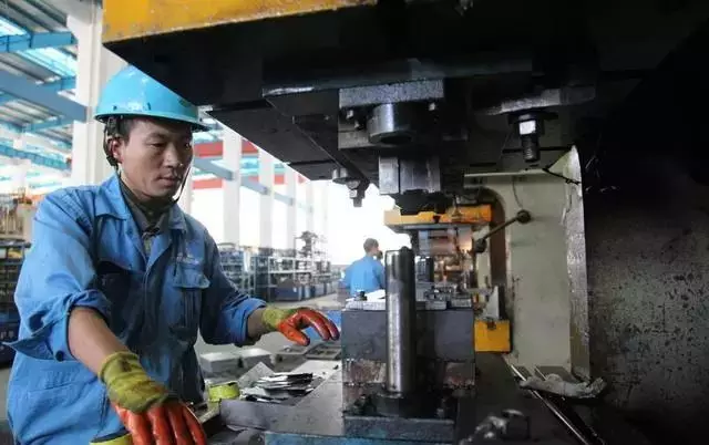 分析一下汽车冲压模具的市场,第4张