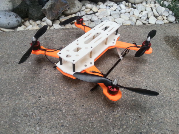 可用手机控制的3D打印无人机(图文教程),打印,一个,第3张 可用手机控制的3D打印无人机(图文教程),可用手机控制的3D打印无人机,打印,一个,第3张