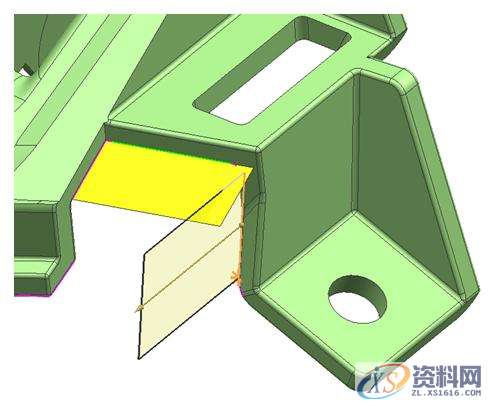 UG模具设计：汽车模具高低落差位的分模解决方法UG模具设计：汽车模具高低落差位的分模解决方法,ug模具设计，汽车模高低落差位的分模处理技巧,实体,设计培训,拉伸,第5张