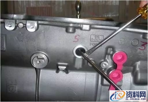 变速器阀体总成拆卸与安装详解(图文教程),要求,选择,步骤,第16张 变速器阀体总成拆卸与安装详解(图文教程),变速器阀体总成拆卸与安装详解,要求,选择,步骤,第16张