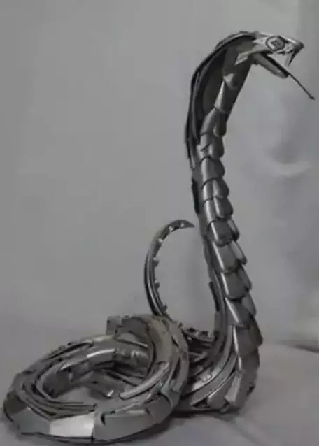 废旧机械零部件，玩好了就是工艺品，有些还很恐怖！(图文教程) ...,废旧机械零部件，玩好了就是工艺品，有些还很恐怖！,工艺,第12张